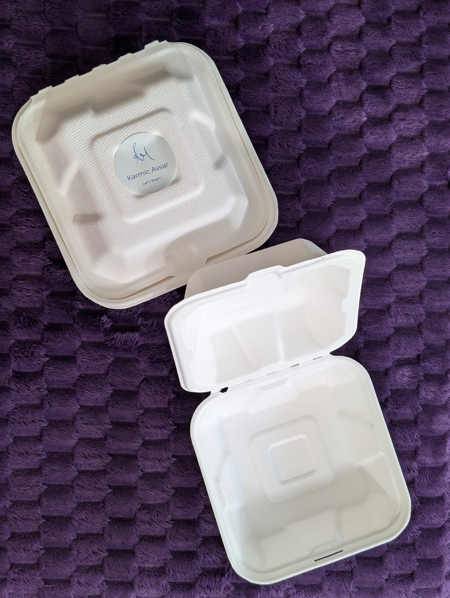 Karmic Clamshells – Compostable Sugarcane Takeout Containers 6" x 6" x 3"
