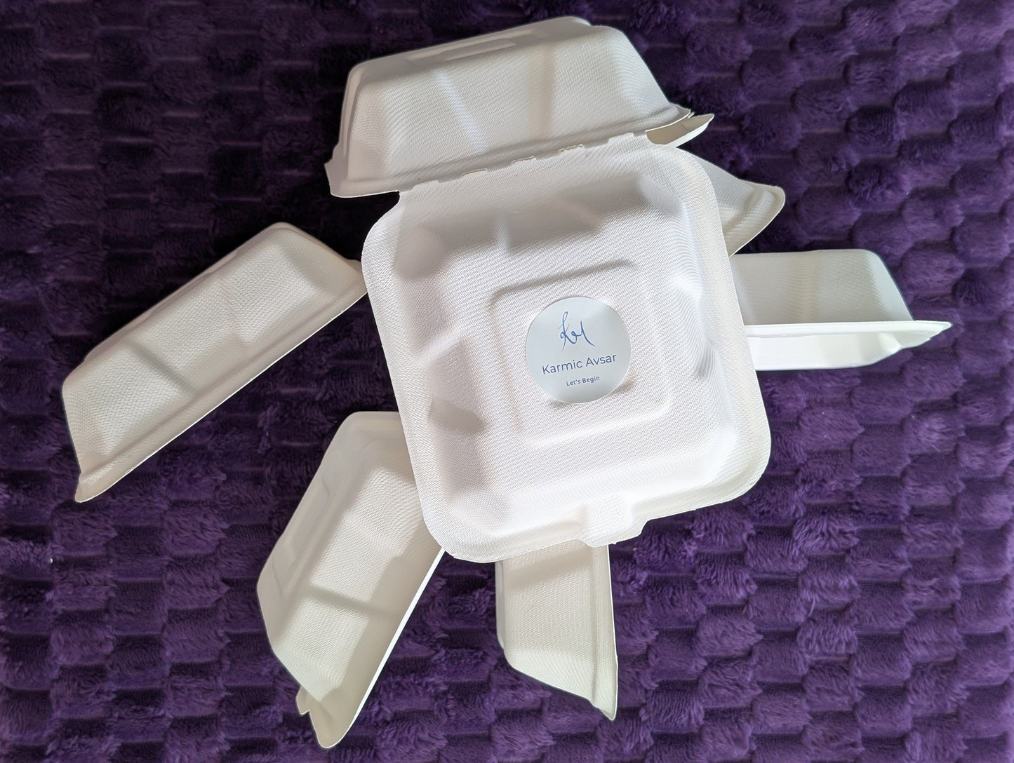Karmic Clamshells – Compostable Sugarcane Takeout Containers 6" x 6" x 3"